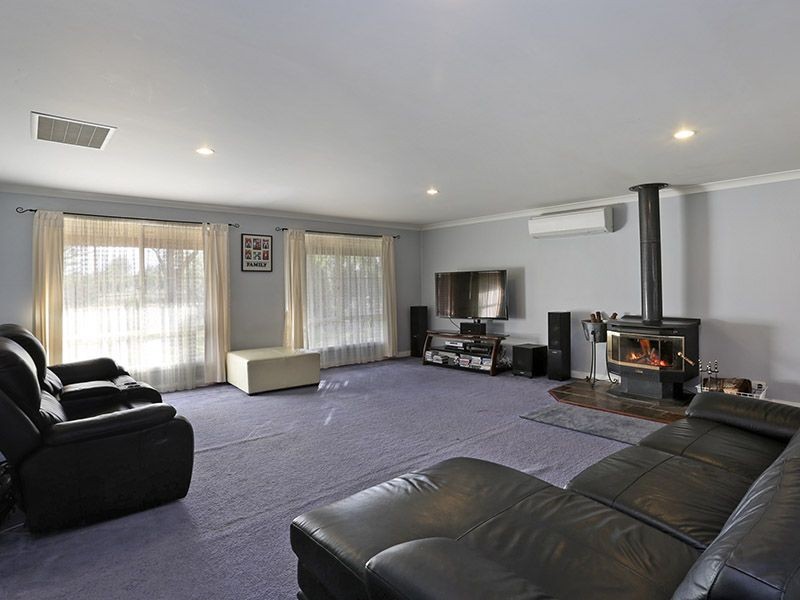 38 Brady Road, Lethbridge VIC 3332