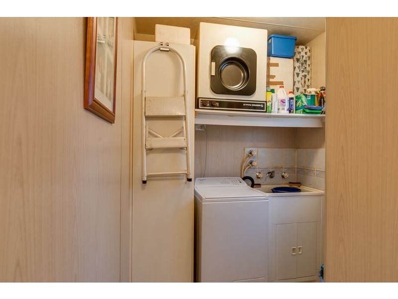 Site 17 Eldorado Tourist Park,  360 Ballarat Road, Batesford VIC 3221