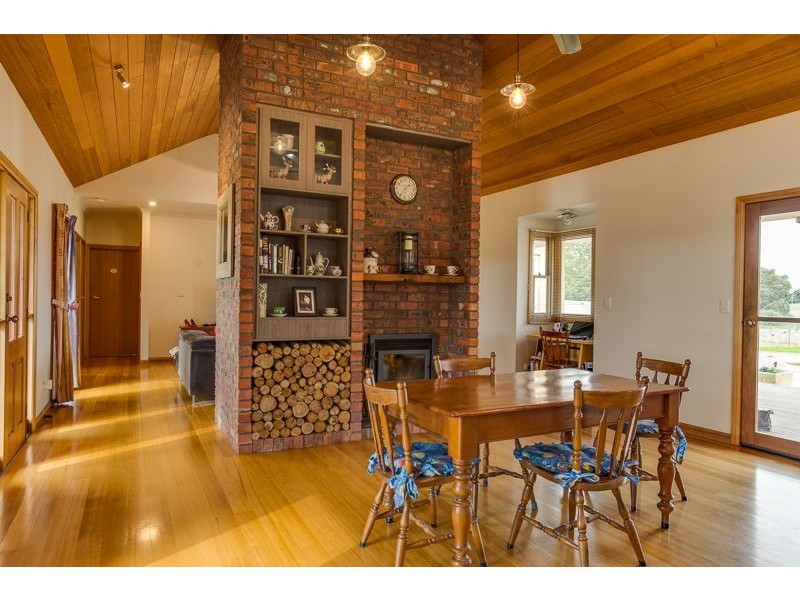 230 Inverleigh – Shelford Road, Inverleigh VIC 3321