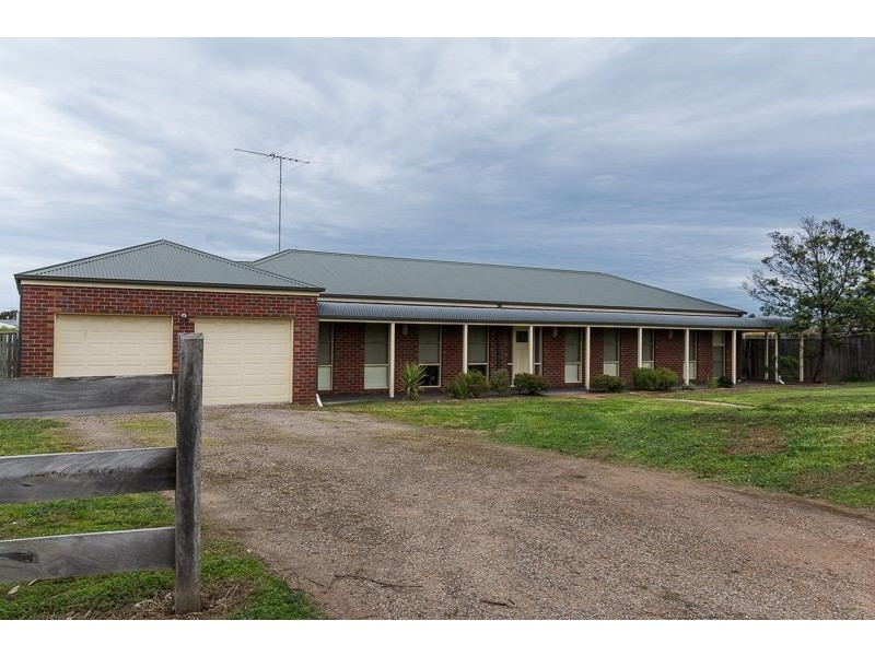 2 Dalcruin Drive, Bannockburn VIC 3331