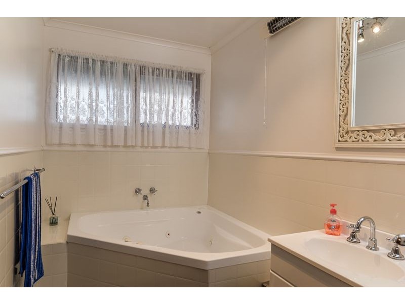 8 Wilson Street, Meredith VIC 3333