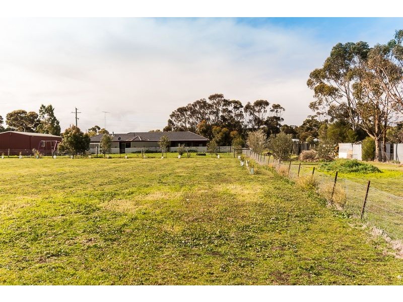 31 CA 10 Sutherland Street, Lethbridge VIC 3332