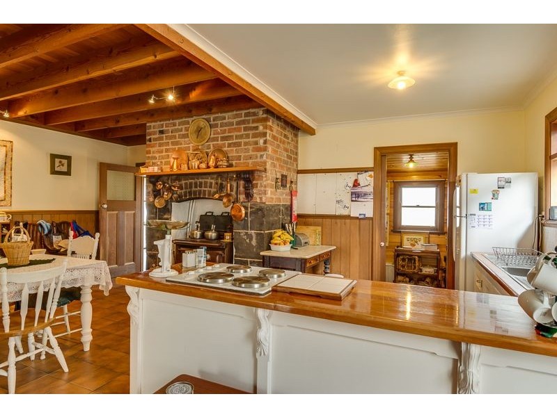 2025 Hamilton Highway, Murgheboluc VIC 3221
