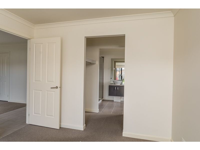 24 Imperial Way, Bannockburn VIC 3331