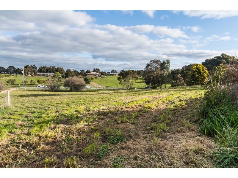 28 Russell Street, Teesdale VIC 3328