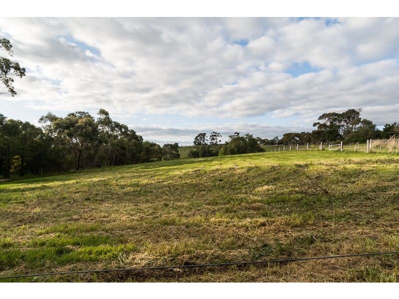 28 Russell Street, Teesdale VIC 3328