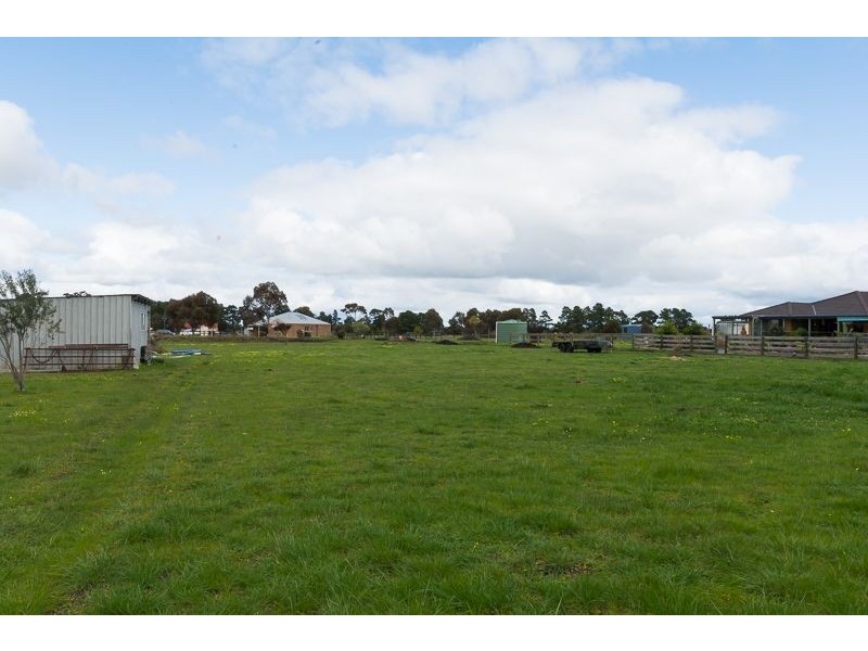 Lot 2, 46 Goggin Road, Lethbridge VIC 3332