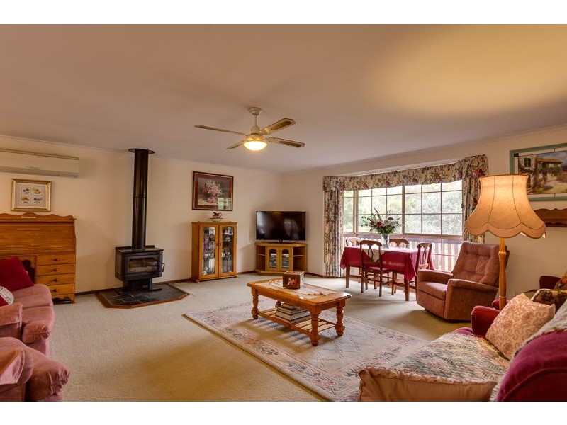 75 Pantics Road, Teesdale VIC 3328