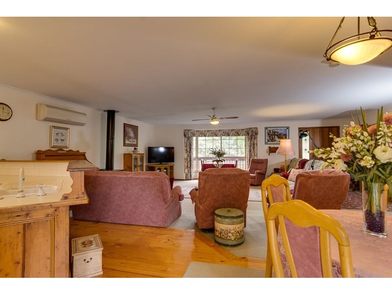 75 Pantics Road, Teesdale VIC 3328