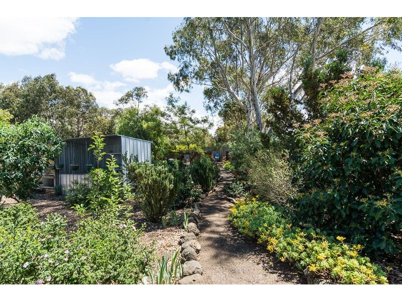 75 Pantics Road, Teesdale VIC 3328