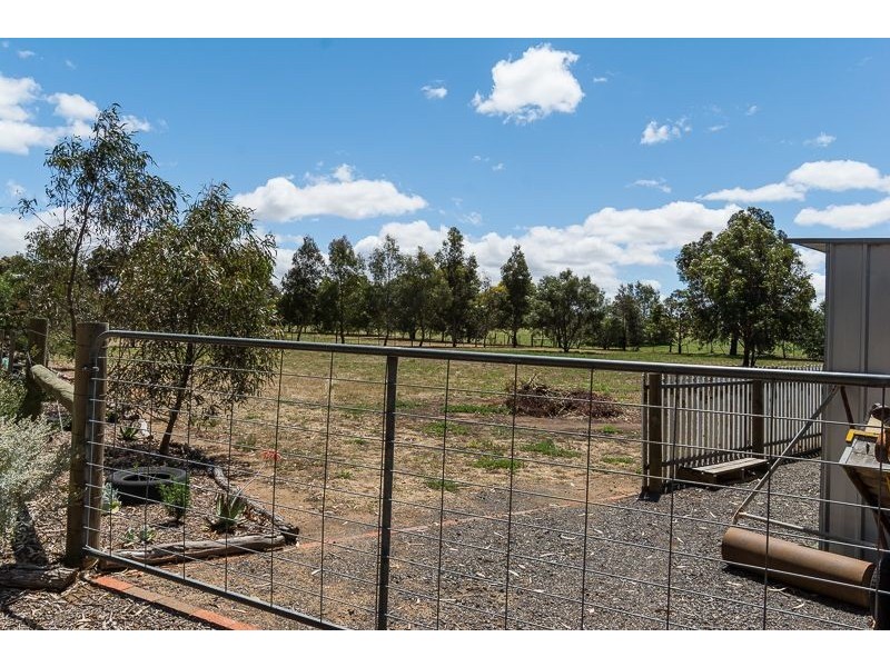 75 Pantics Road, Teesdale VIC 3328