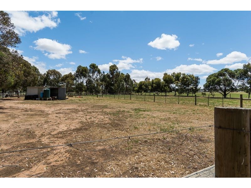 75 Pantics Road, Teesdale VIC 3328