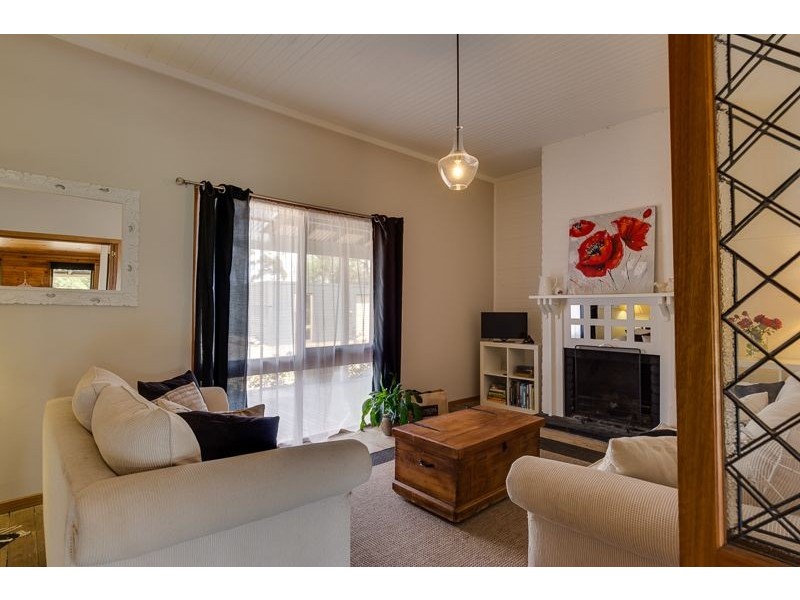 1028 Bannockburn-Shelford Road, Teesdale VIC 3328