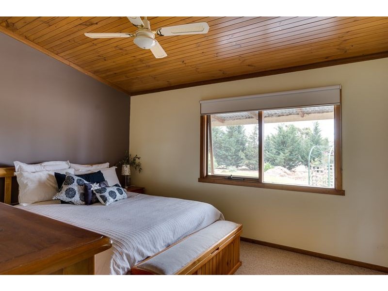 1028 Bannockburn-Shelford Road, Teesdale VIC 3328