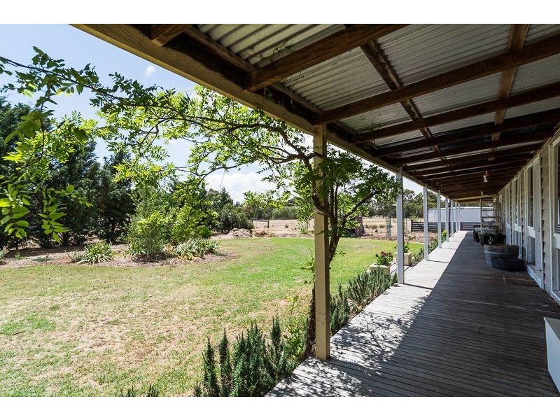 1028 Bannockburn-Shelford Road, Teesdale VIC 3328