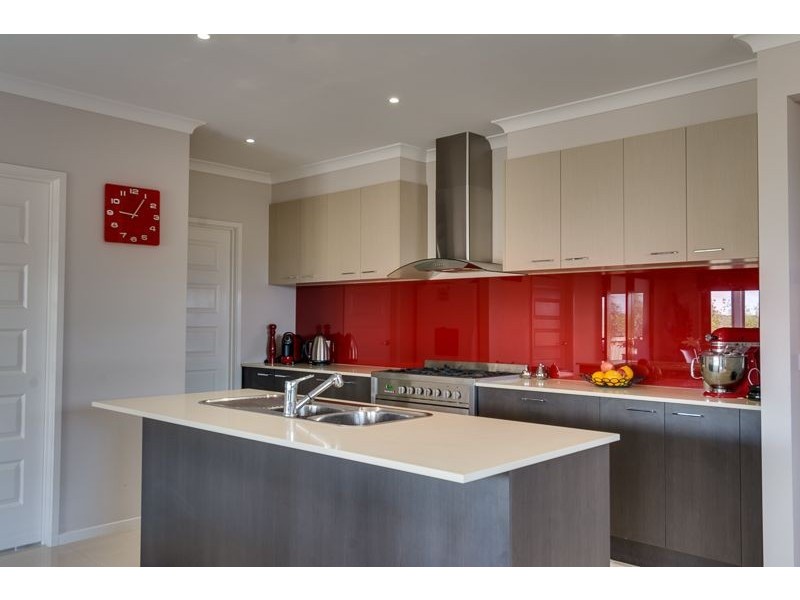 9 Hamish Drive, Bannockburn VIC 3331