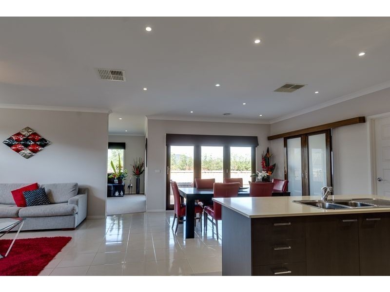 9 Hamish Drive, Bannockburn VIC 3331
