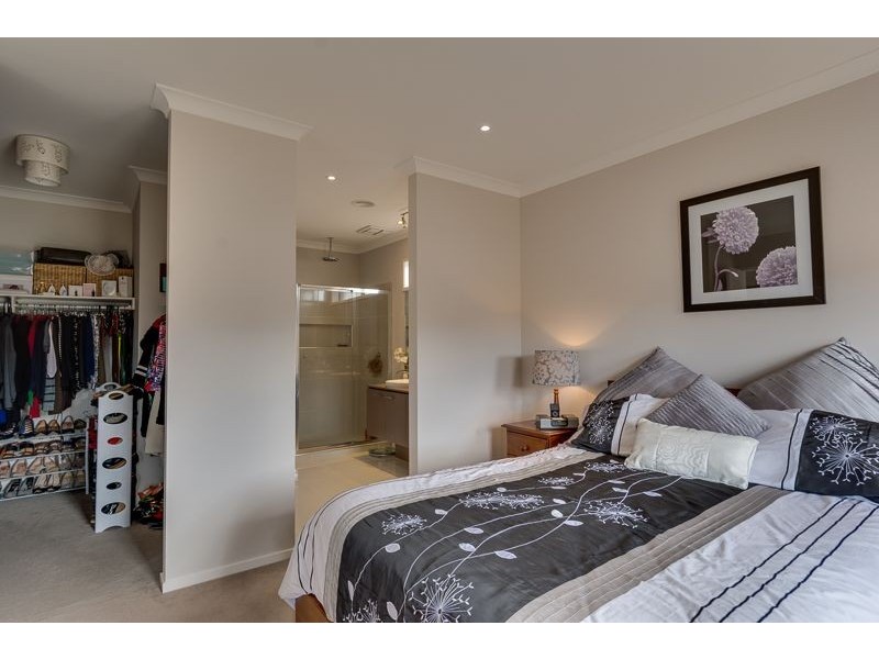 9 Hamish Drive, Bannockburn VIC 3331