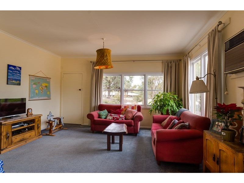 1043 Bannockburn – Shelford Road, Teesdale VIC 3328