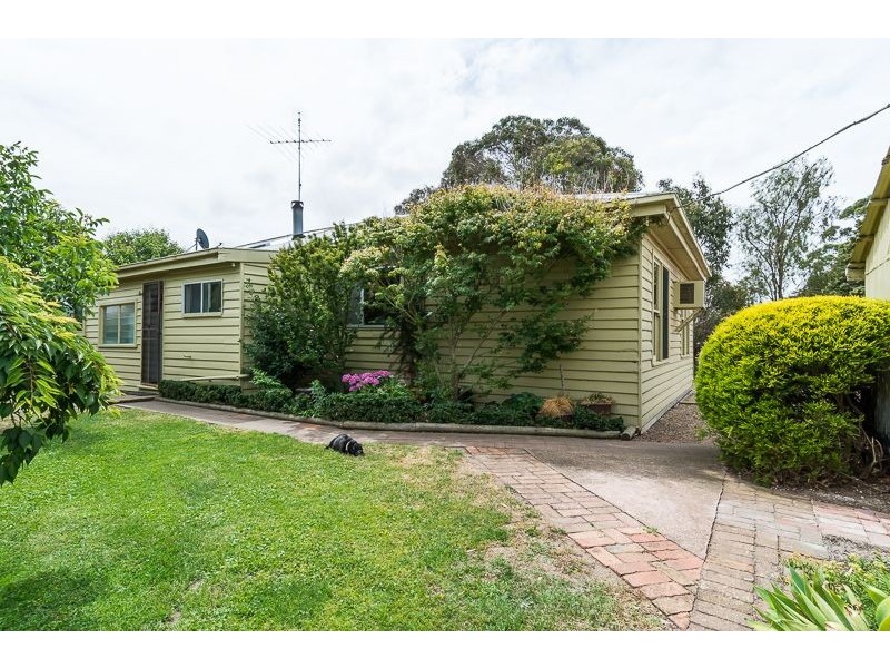 1043 Bannockburn – Shelford Road, Teesdale VIC 3328