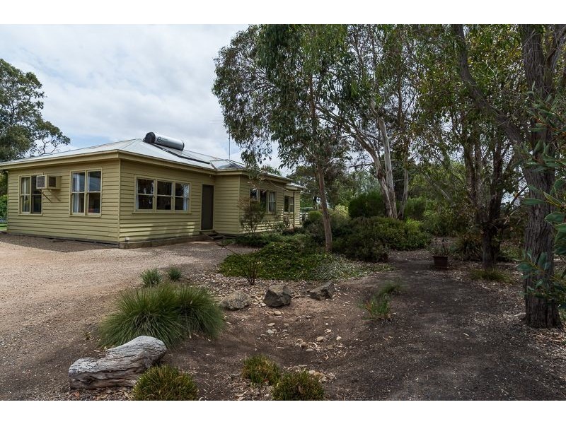 1043 Bannockburn – Shelford Road, Teesdale VIC 3328