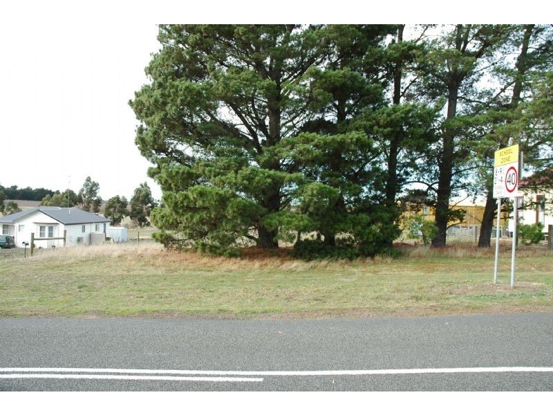 8 Ballan-Meredith Road, Meredith VIC 3333