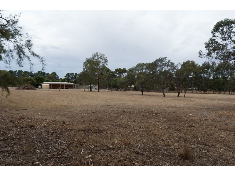 24 Mercer Street, Teesdale VIC 3328