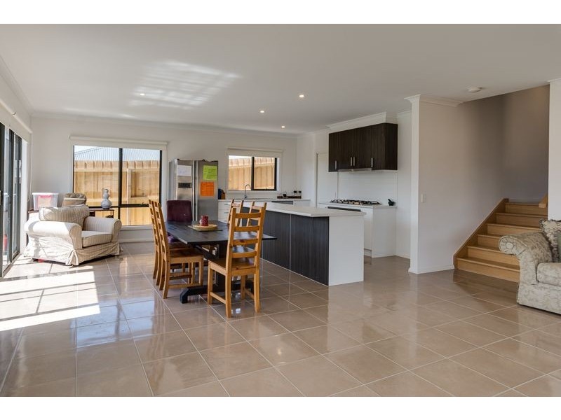 32 Willowbrae Way, Bannockburn VIC 3331