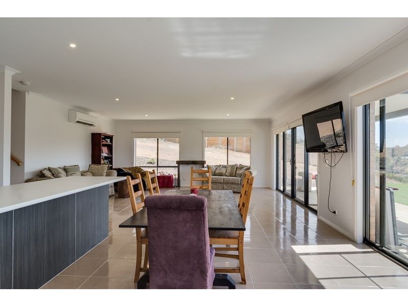 32 Willowbrae Way, Bannockburn VIC 3331