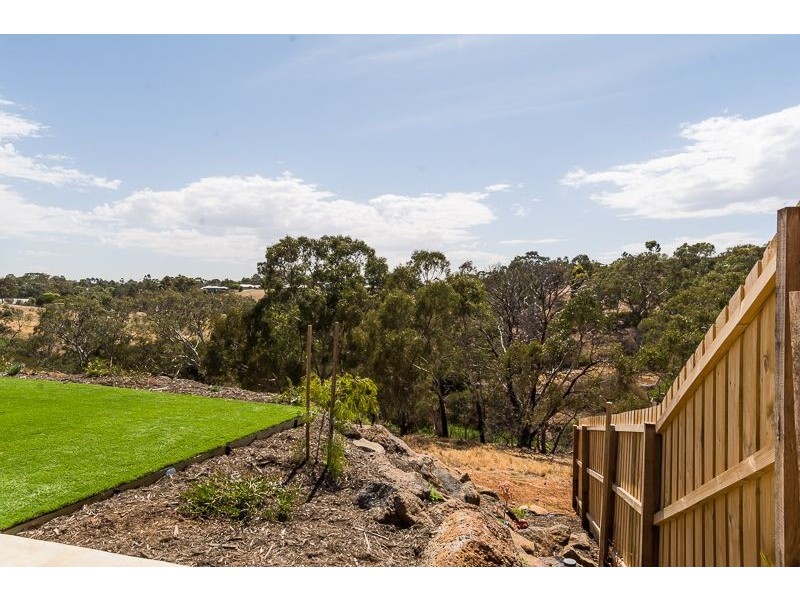 32 Willowbrae Way, Bannockburn VIC 3331