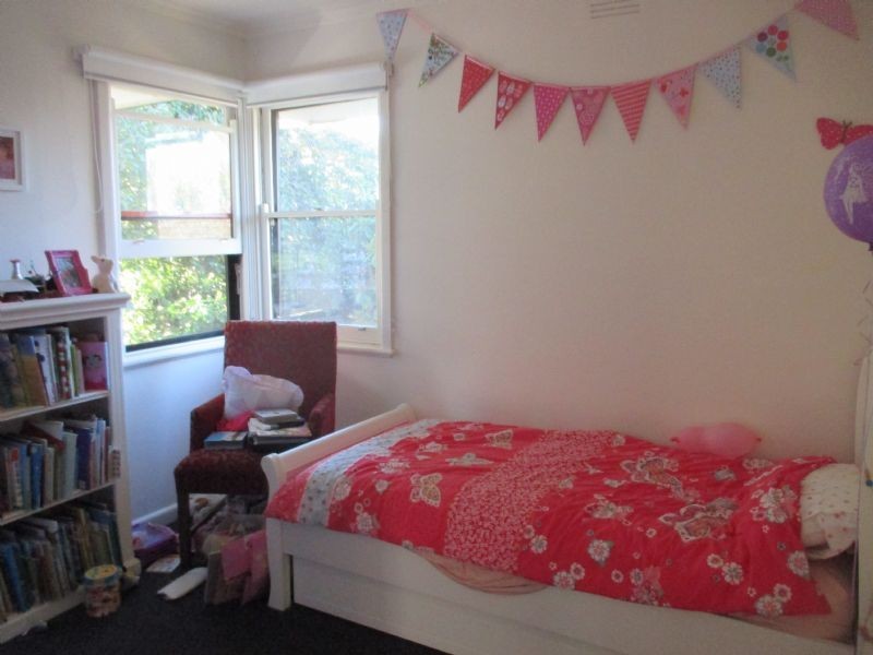 26 Cara Road, Highton VIC 3216