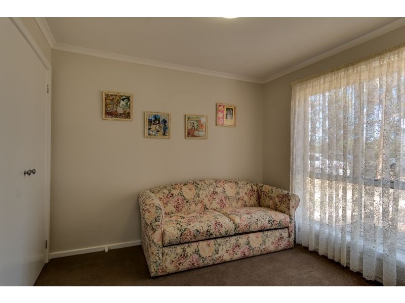 2/15 Burnside Road, Bannockburn VIC 3331