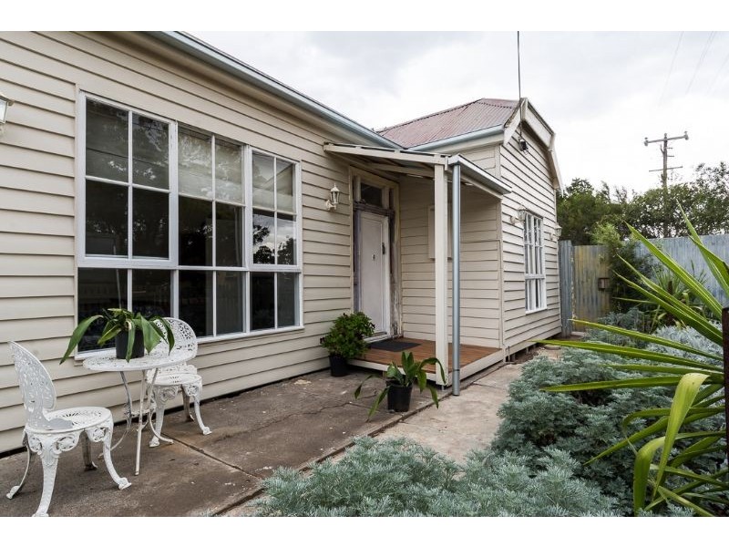 2 Russell Street, Lethbridge VIC 3332