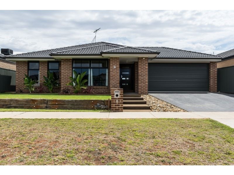 8 Yoorok Drive, Lara VIC 3212