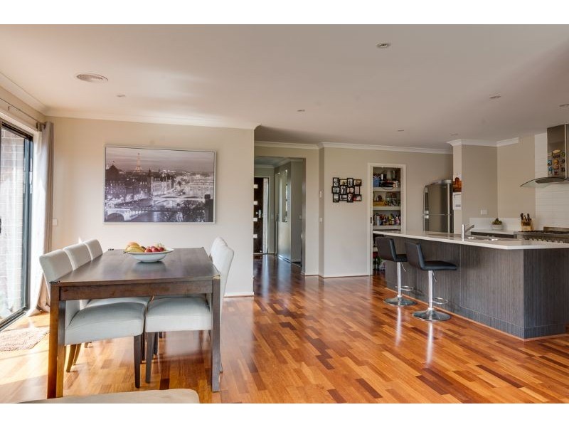 8 Yoorok Drive, Lara VIC 3212