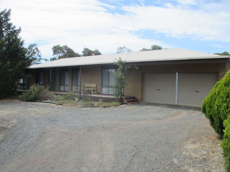 12 Douglas Court, Bannockburn VIC 3331