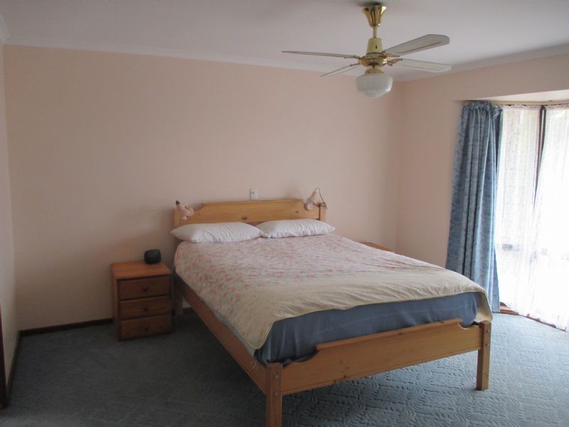 12 Douglas Court, Bannockburn VIC 3331