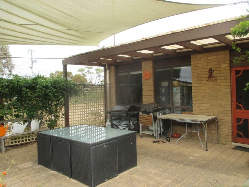 12 Douglas Court, Bannockburn VIC 3331