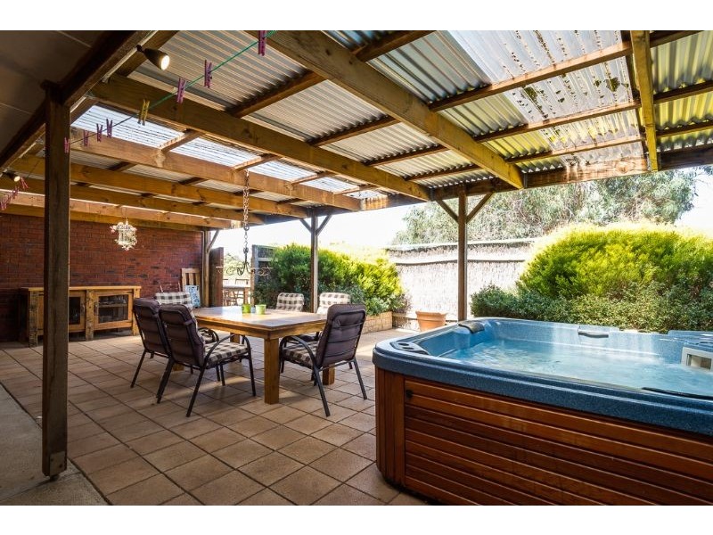 1 Lawler Street, Meredith VIC 3333