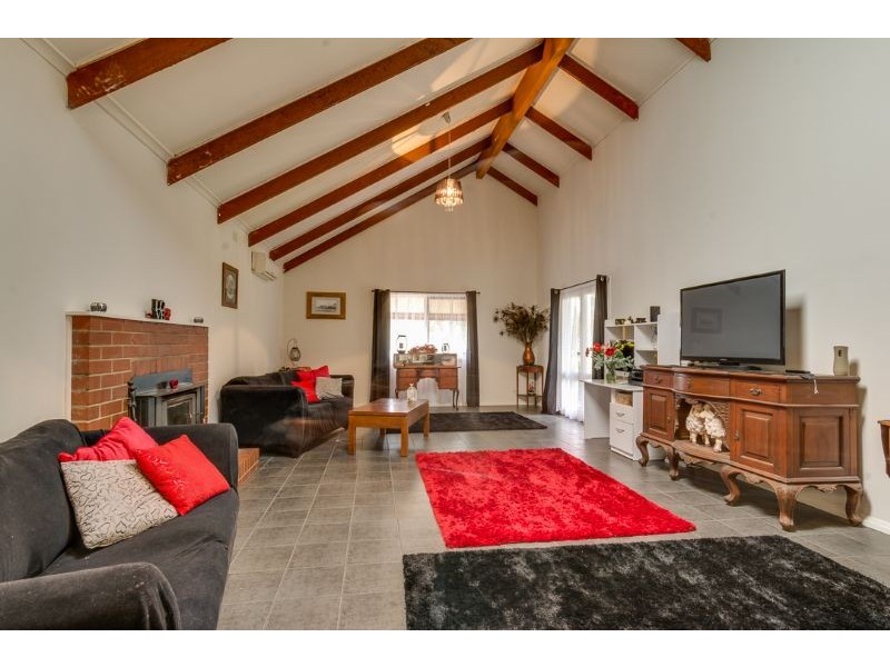 1 Riverview Road, Inverleigh VIC 3321