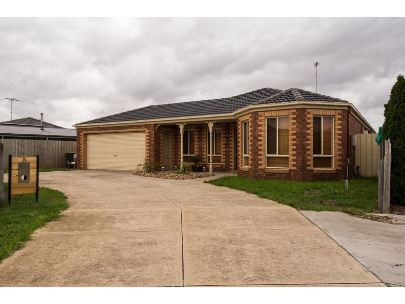 8 Genista Court, Corio VIC 3214