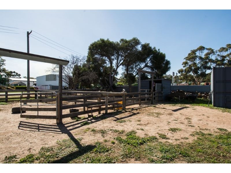 7 Gibb Street, Rokewood VIC 3330