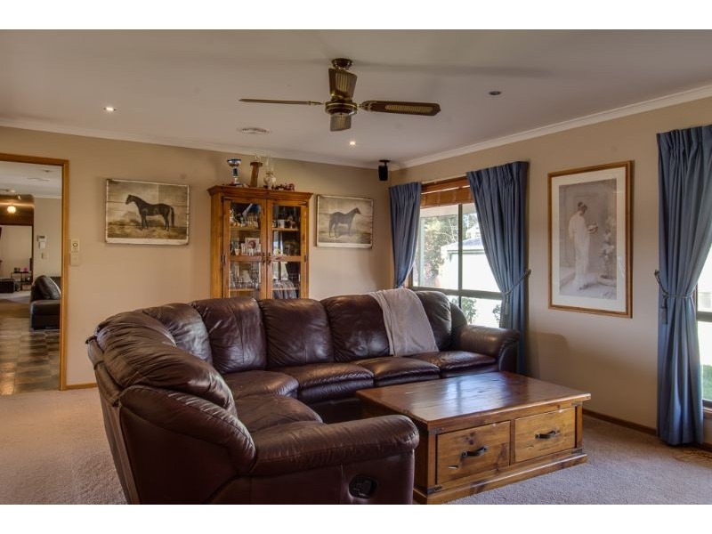 74 Harvey Road, Bannockburn VIC 3331