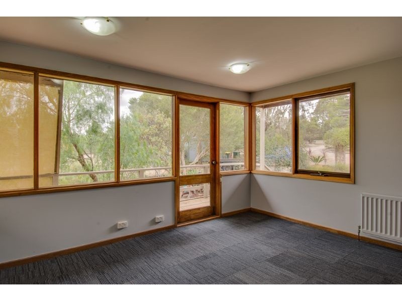 2959 Midland Highway, Lethbridge VIC 3332