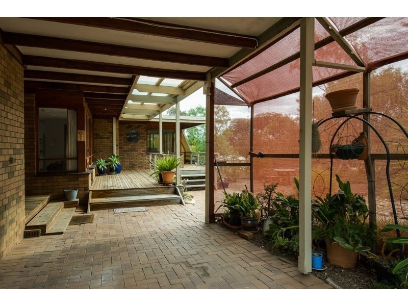 2959 Midland Highway, Lethbridge VIC 3332