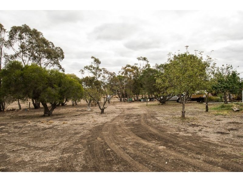 2959 Midland Highway, Lethbridge VIC 3332