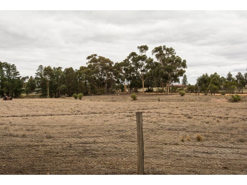 2959 Midland Highway, Lethbridge VIC 3332