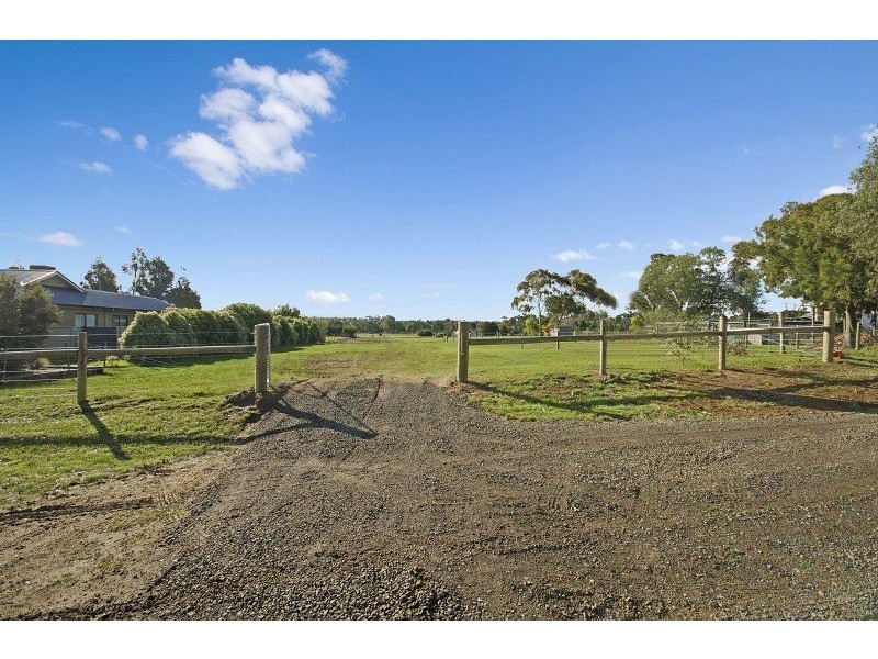 1070 Bannockburn-Shelford Road, Teesdale VIC 3328