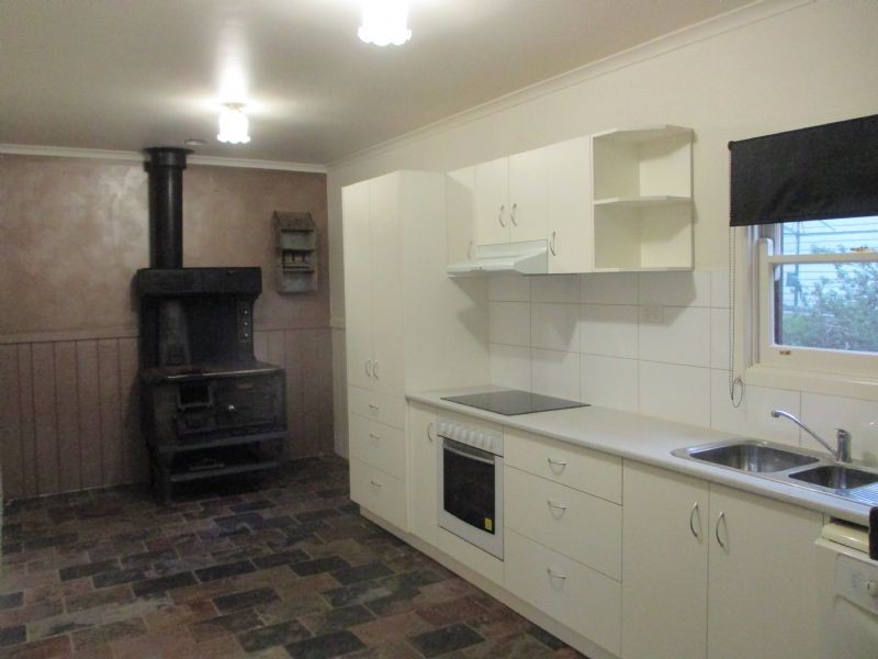 29 Cunningham Street, Shelford VIC 3329