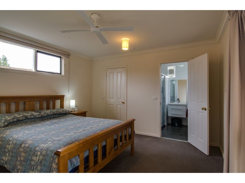 1132 Bannockburn Shelford Road, Teesdale VIC 3328